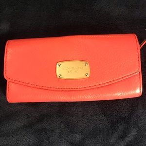 Coral leather Michael Kors wallet